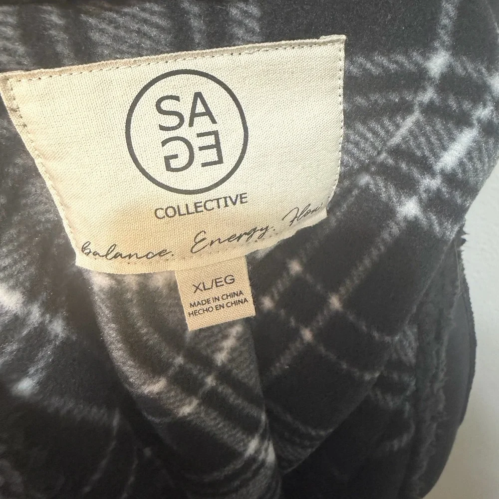 Black Teddy Vest - W1